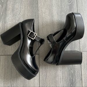Madden Girl Roony Mary Jane Platform Pump